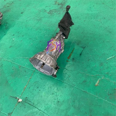 ISUZU 4JB1 2WD 4WD ट्रांसमिशन कार फिटिंग पिकअप के लिए प्रयुक्त मैनुअल गियरबॉक्स